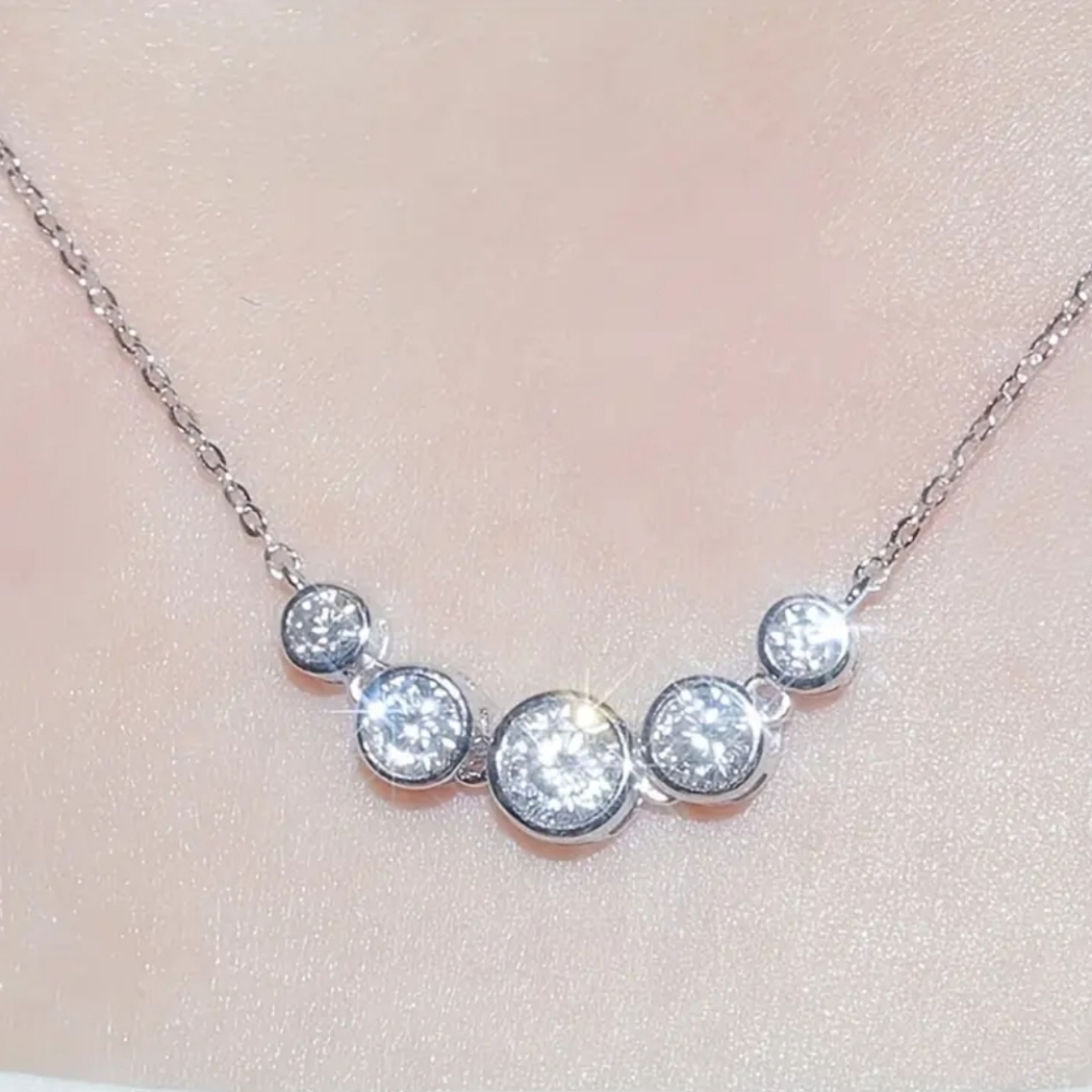 🐎NEW! Dainty Silver CZ Necklace 18"